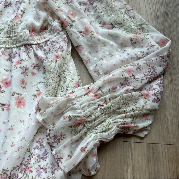 Floral Boho Mini Dress - Picture 5 of 10